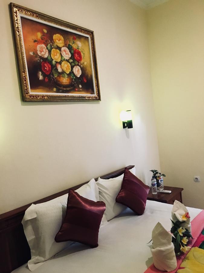 Yudhist Guest House Lembongan Esterno foto