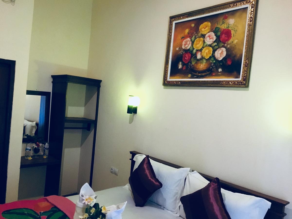 Yudhist Guest House Lembongan Esterno foto