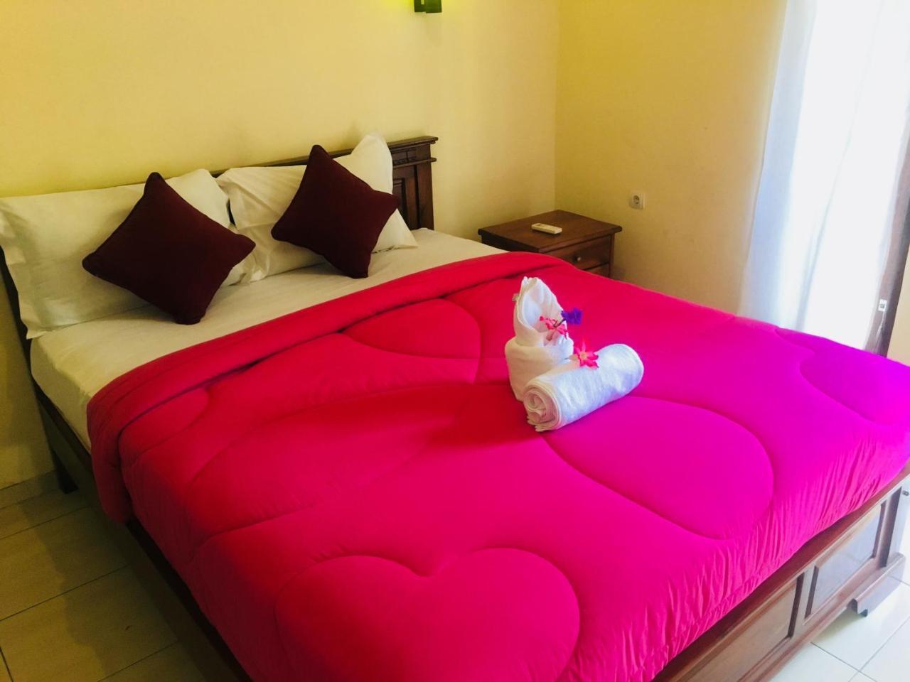 Yudhist Guest House Lembongan Esterno foto